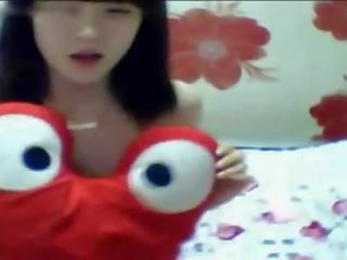 חמוד קוריאני נערה הַפשָׁטָה מטה ל תחתונים ב webc