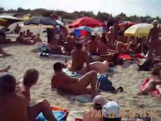 Mamuśka ssanie kutas na nudyści plaża