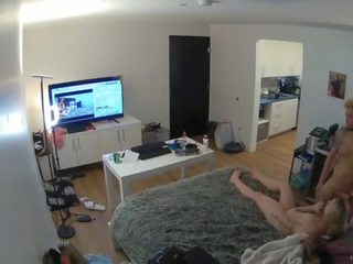 Peidetud kaamera saagi petmine blm naaber keppimine minu teismeline abielunaine sisse minu enda voodi